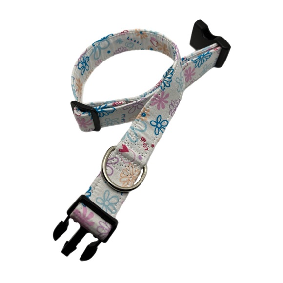 1” White/Spring Flowers Dog Collar - Picture 3 of 8